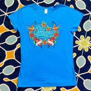 Chicago Fitted T-shirt Women’s Size XL